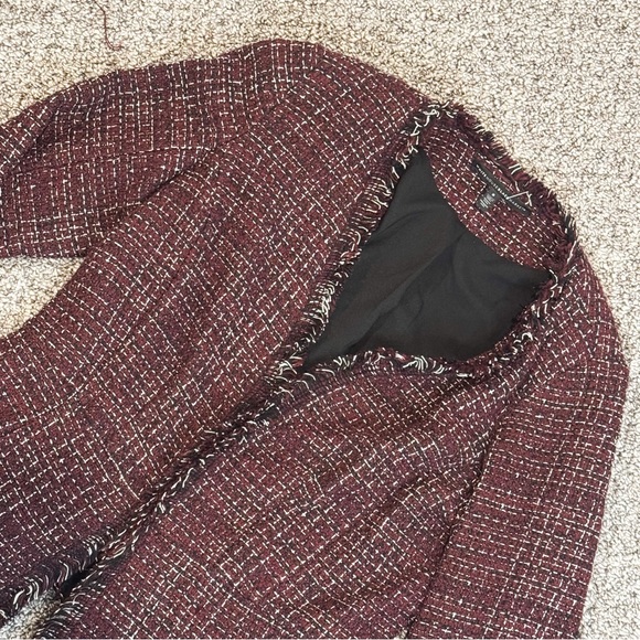 WHBM Chic Fringe Tweed sparkle Blazer - Picture 3 of 9